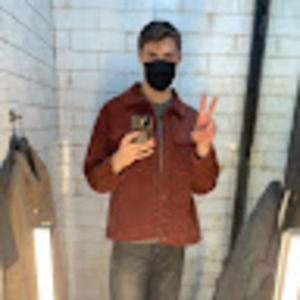 Meet your Posher, Dillon